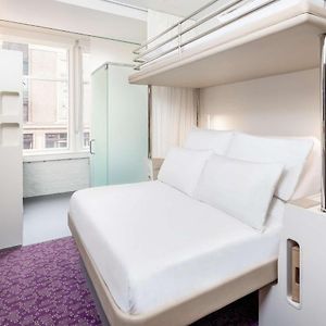 Premium Queen Room Bunk Bed